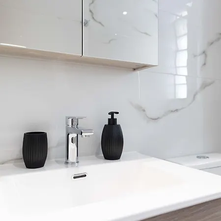 Skg Urban Apartment Thessaloniki